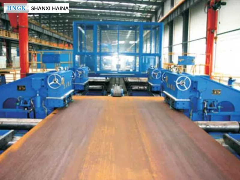 Machine de soudage sous flux à soudure directe à grand diamètre