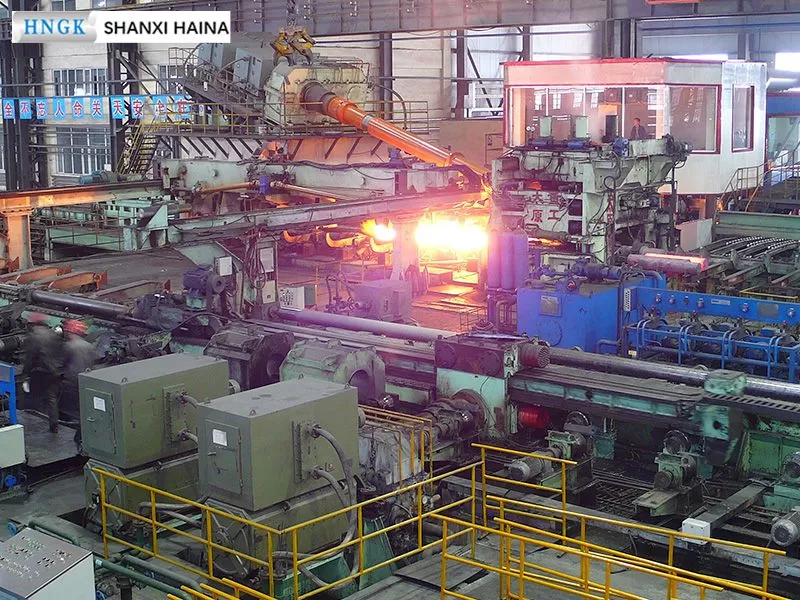 Machine de fabrication de tube sans soudure de laminage chaud